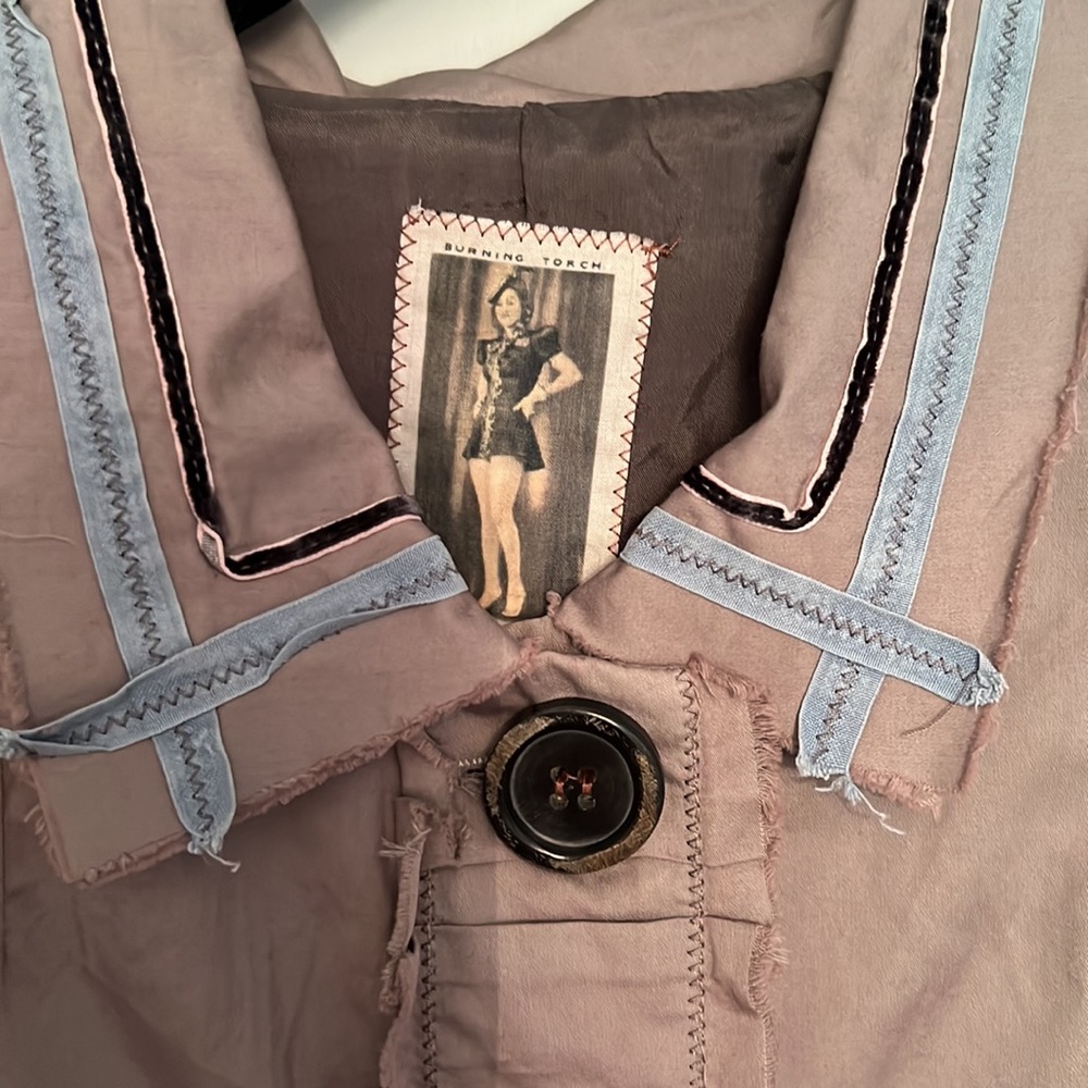 BURNING TORCH BY KARYN KRAVEN JACKET GRAY WITH LIGHT BLUE ACCENTS - Picture 2 of 9